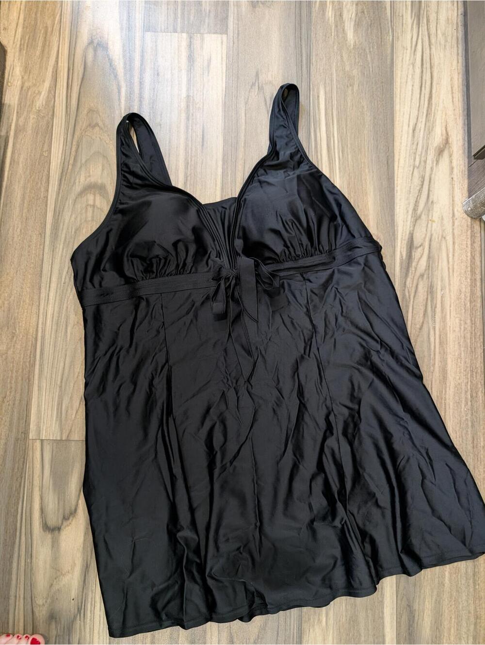 Black Sleeveless Swim Dress - 22W
